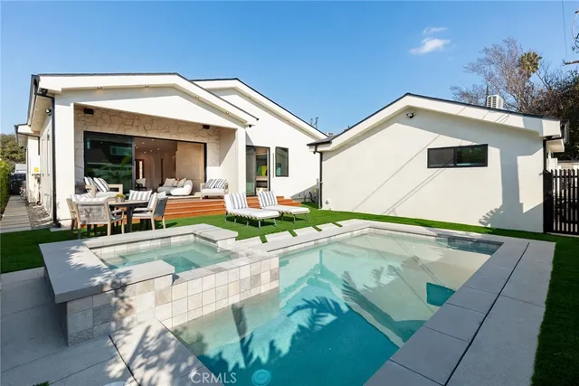 $15,500 | 11954 Collins Street, Valley Village, CA 91607