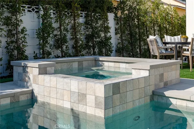 $15,500 | 11954 Collins Street, Valley Village, CA 91607