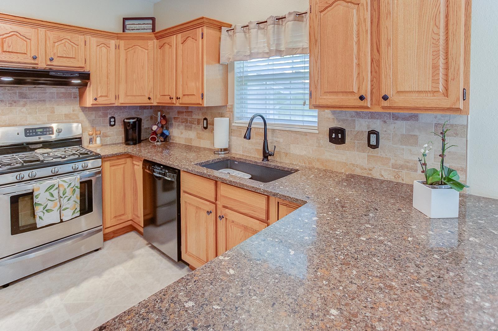 425 Fairwood Hills Road O'Fallon, IL 62269 - Photo 15 of 58 Gallery Image 15