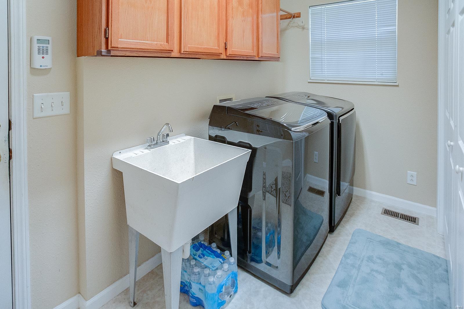 425 Fairwood Hills Road O'Fallon, IL 62269 - Photo 34 of 58 Gallery Image 34