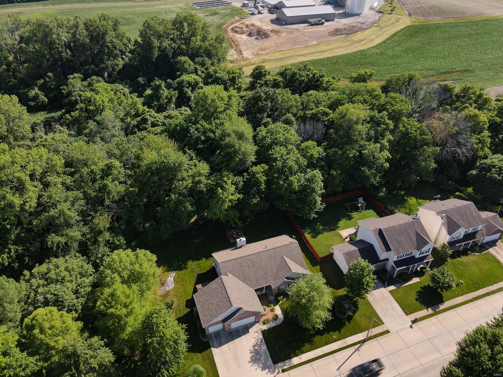 425 Fairwood Hills Road O'Fallon, IL 62269 - Photo 55 of 58 Gallery Image 55