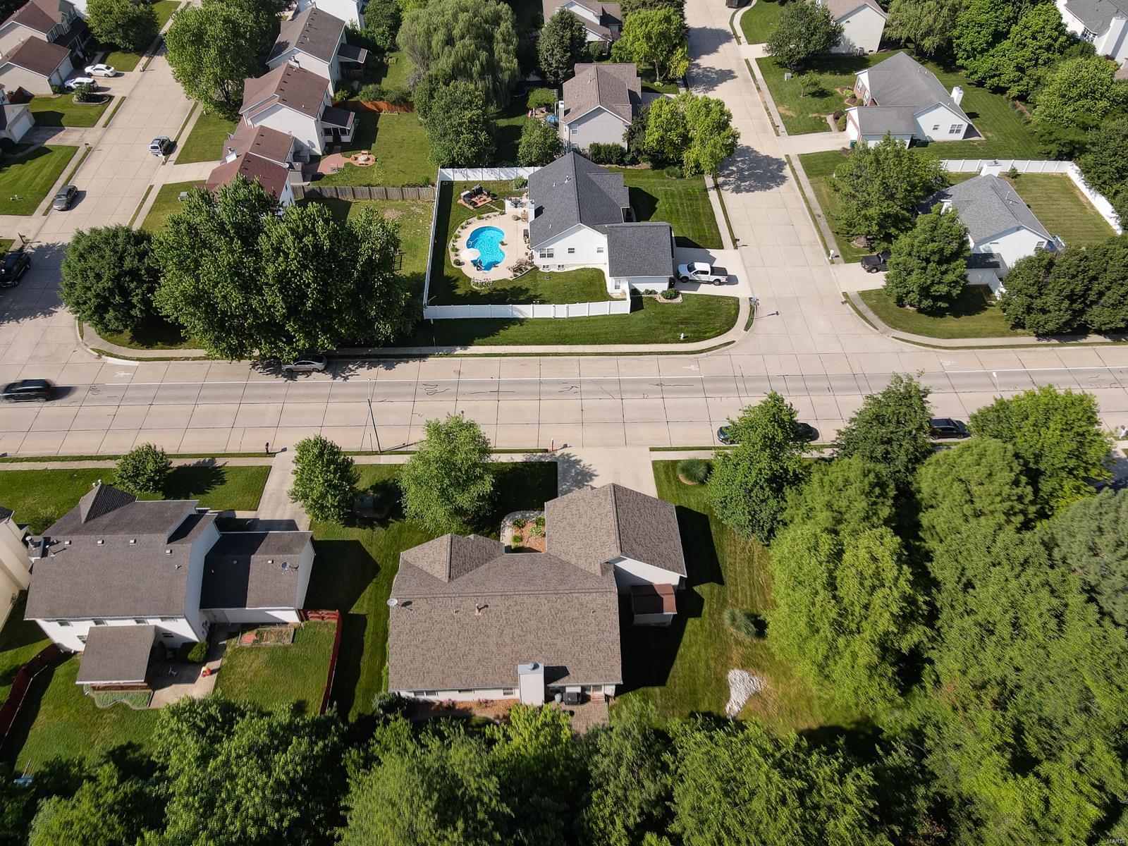 425 Fairwood Hills Road O'Fallon, IL 62269 - Photo 57 of 58 Gallery Image 57