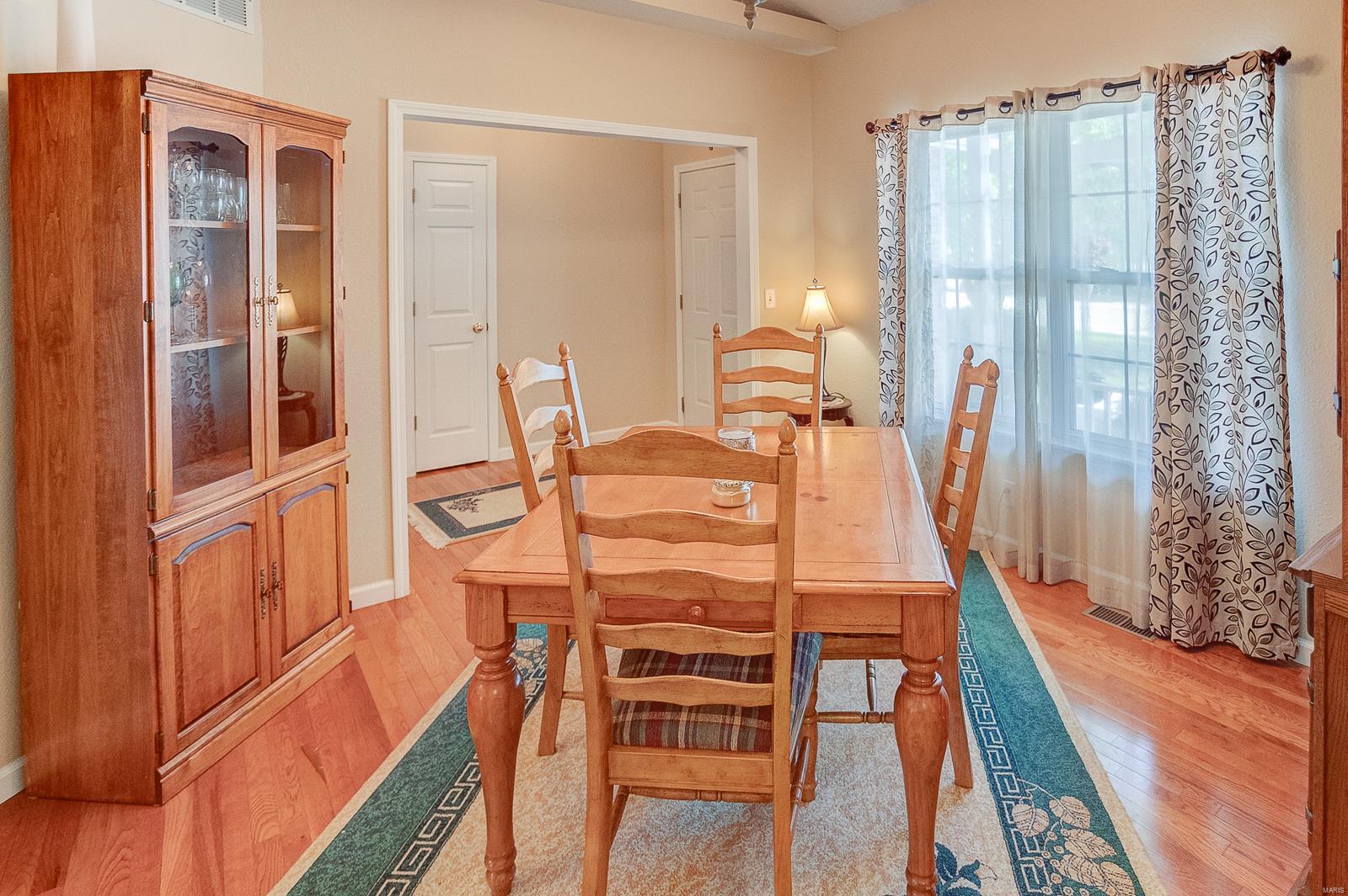 425 Fairwood Hills Road O'Fallon, IL 62269 - Photo 8 of 58 Gallery Image 8