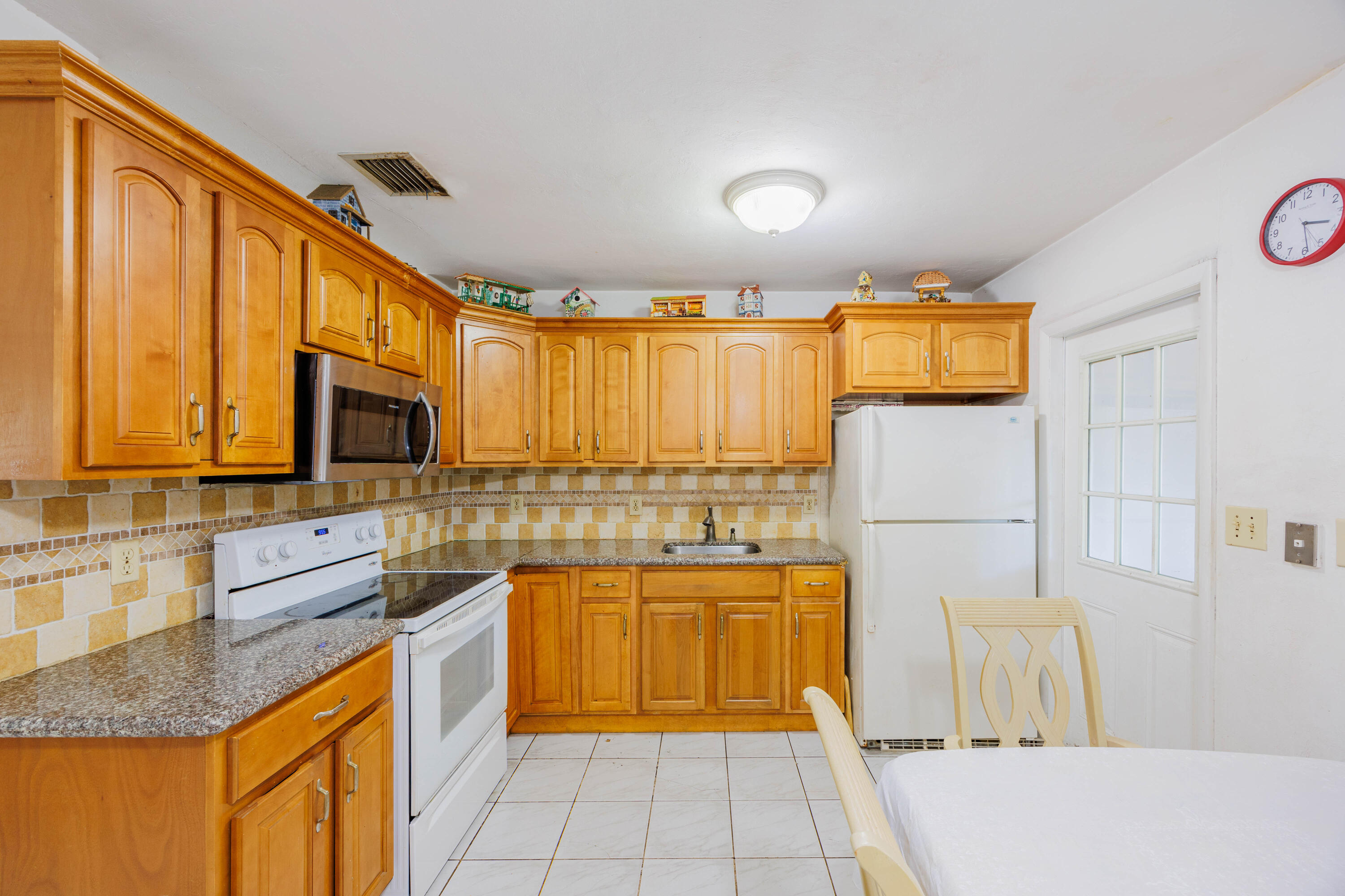 318 Southwest 2nd Street Boca Raton, FL 33432 - Photo 13 of 51 PT7A8536-HDR