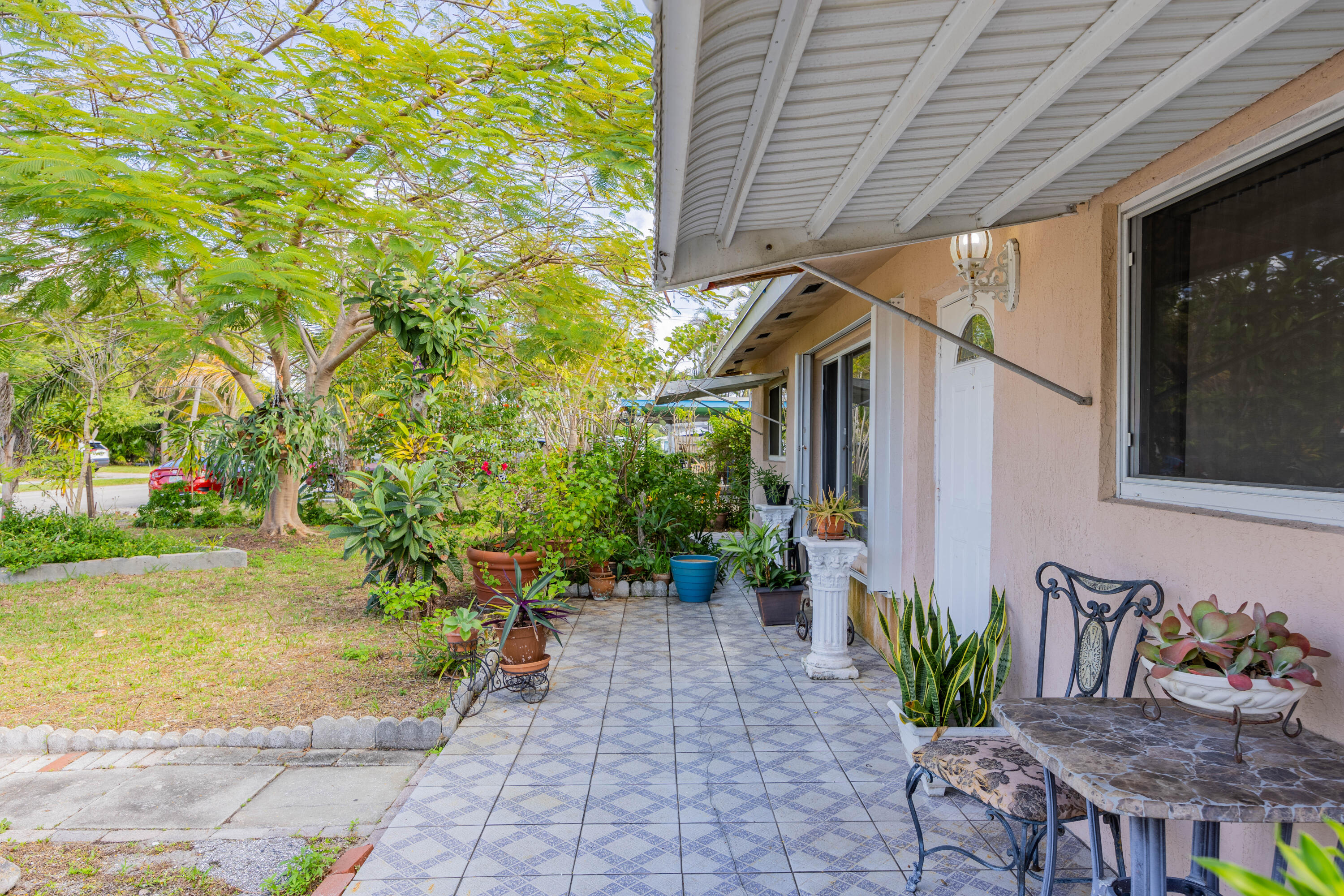 318 Southwest 2nd Street Boca Raton, FL 33432 - Photo 7 of 51 PT7A8476-HDR