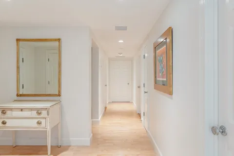 $1,849,000 | 10 Bowdoin Street, Unit 304, Boston, MA 02114