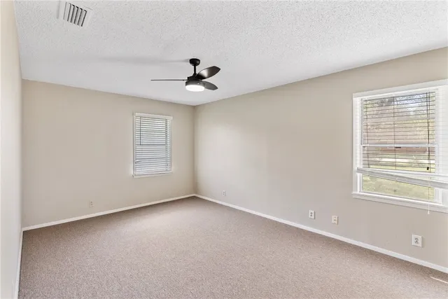 $1,700 | 530 Oakdale Drive, Corpus Christi, TX 78418