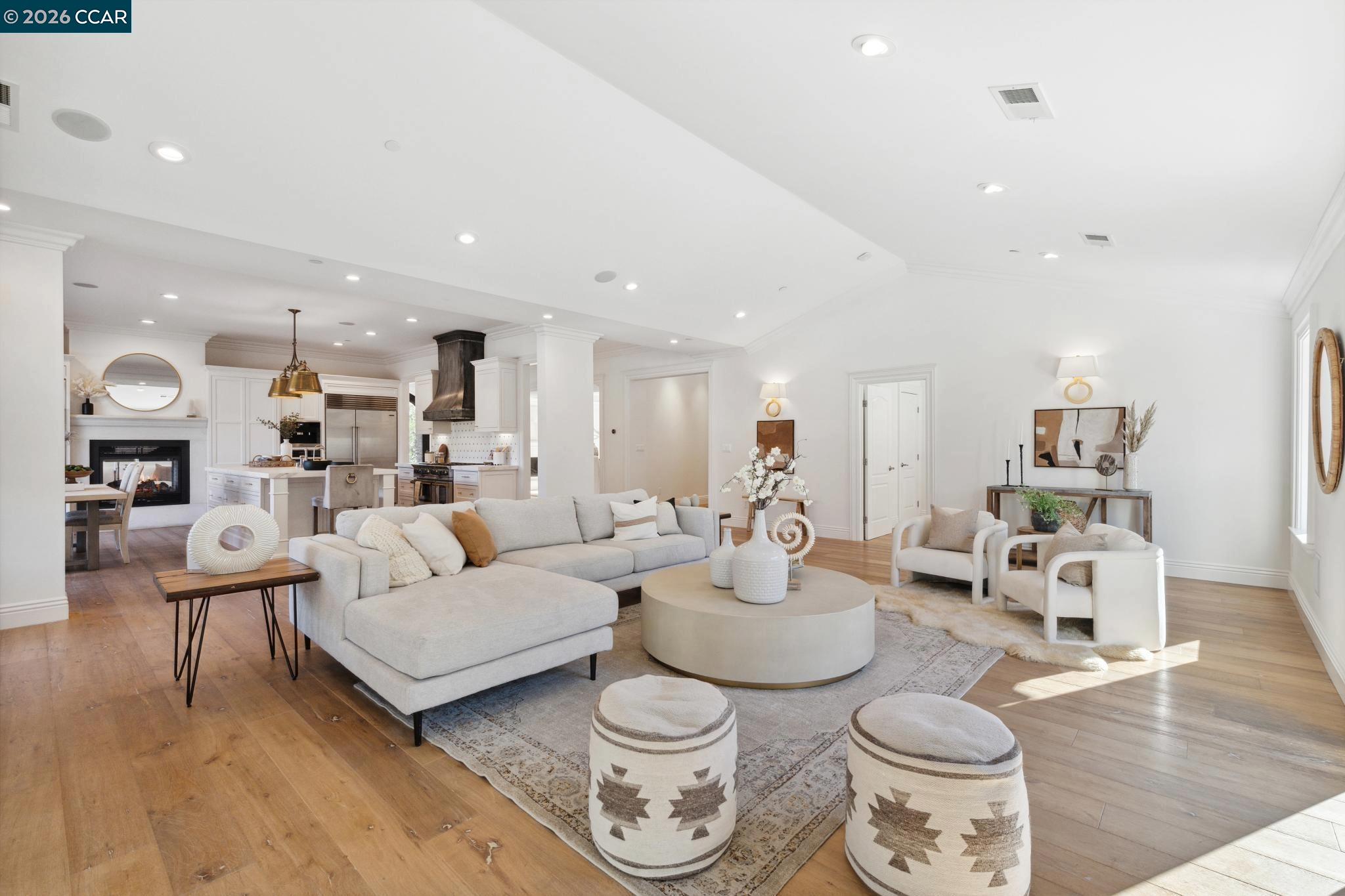 3957 Rancho Road Lafayette, CA 94549 - Photo 11 of 29 Gallery Image 11
