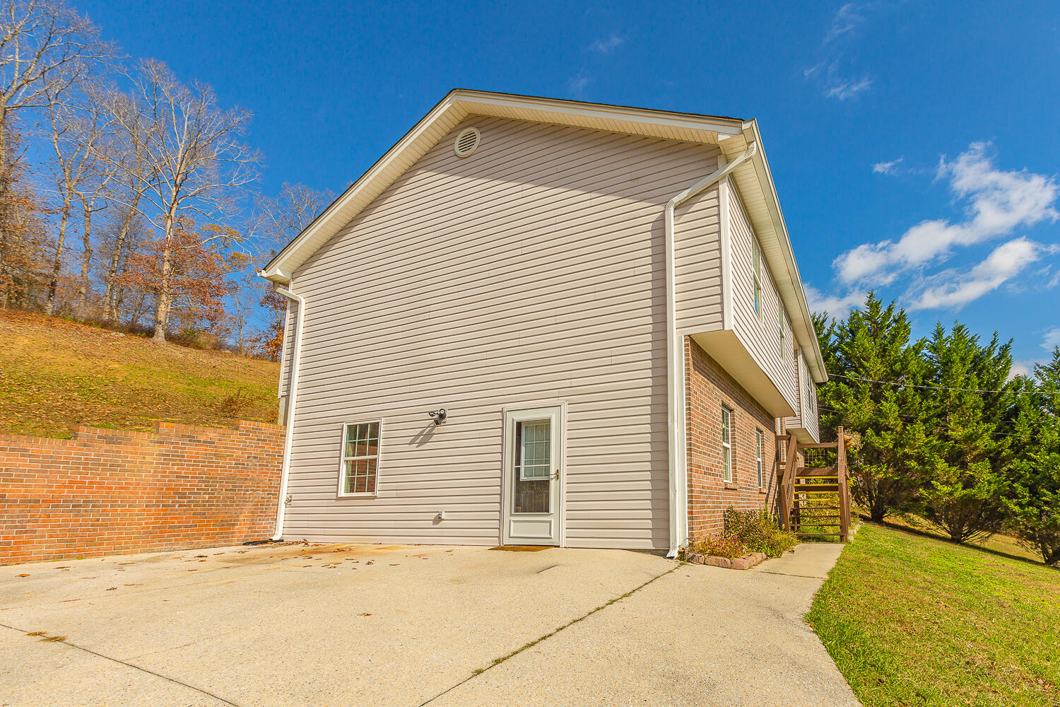 275 Bowman Road Ringgold, GA 30736 - Photo 8 of 61 275 Bowman Road HD_-5