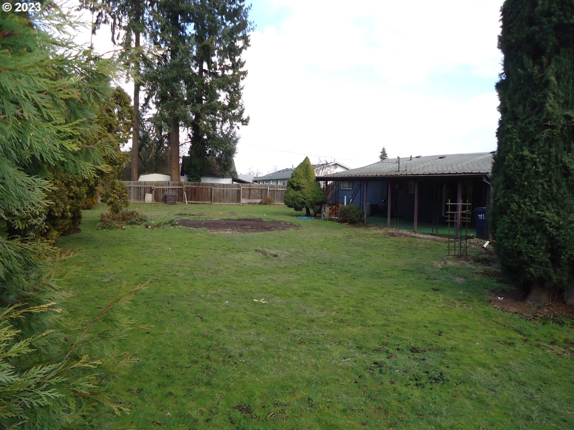 954 Quinalt Street Springfield, OR 97477 - Photo 13 of 18 a view of a house with a yard