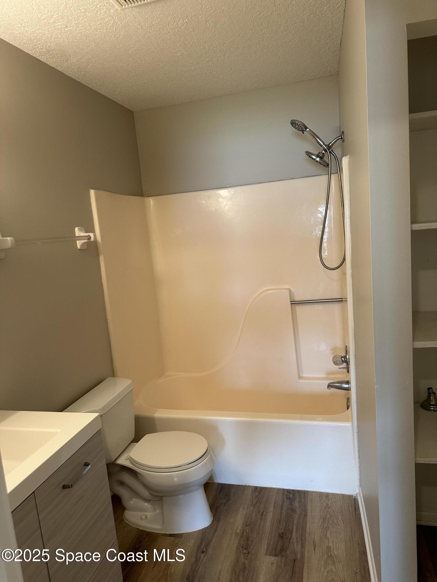 1735 Bluebird Court Melbourne, FL 32935 - Photo 7 of 20 IMG_4995