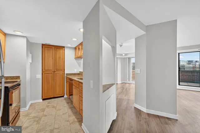 $649,900 | 3 Washington Circle Northwest, Unit 905, Washington, DC 20037