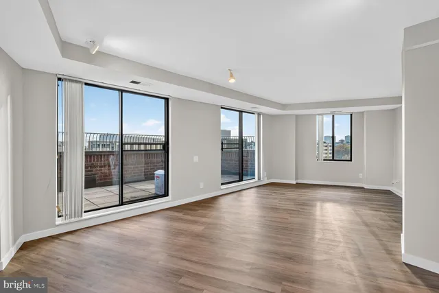 $649,900 | 3 Washington Circle Northwest, Unit 905, Washington, DC 20037