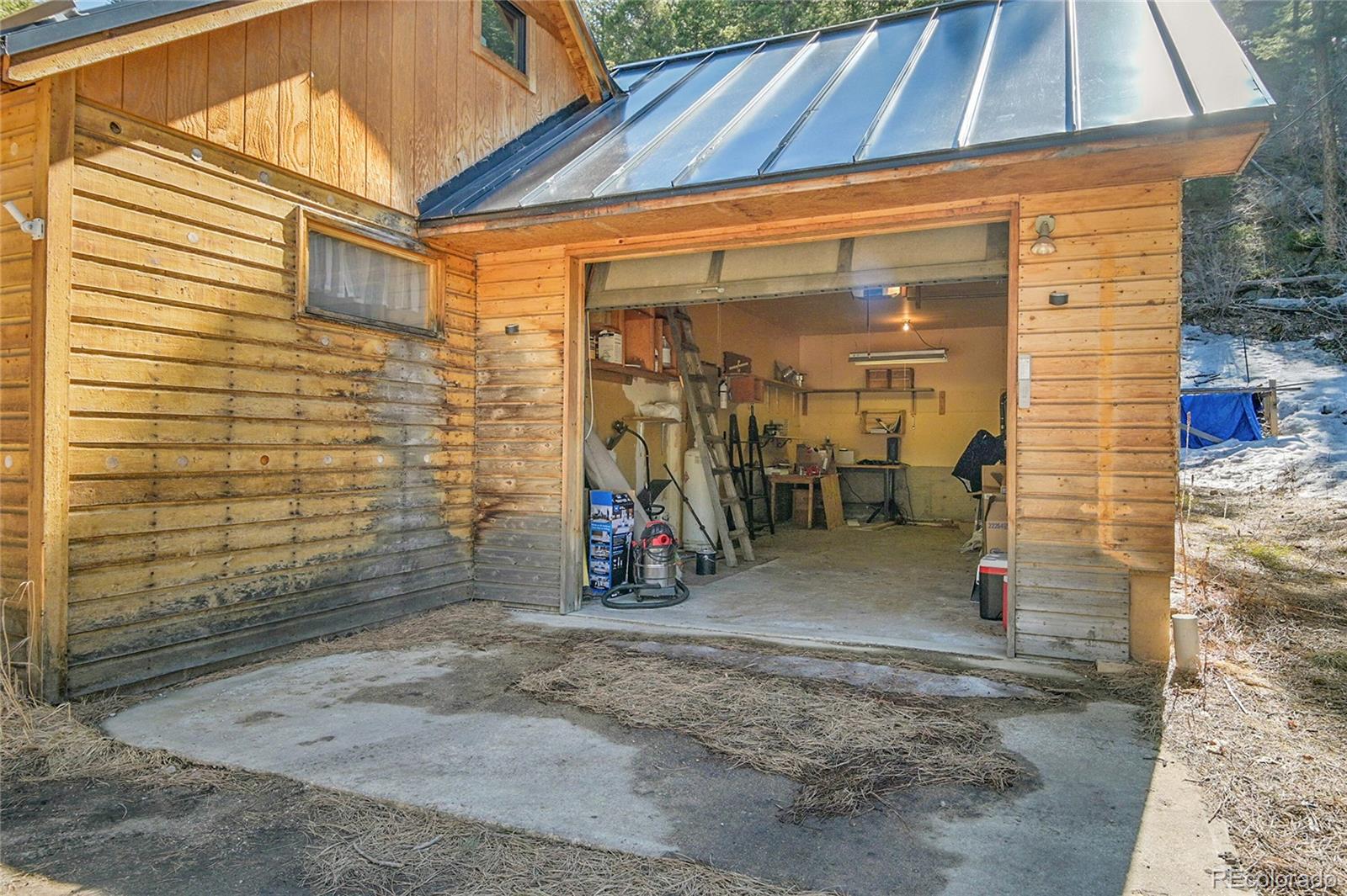 2637 Riverside Drive Lyons, CO 80540 - Photo 2 of 41