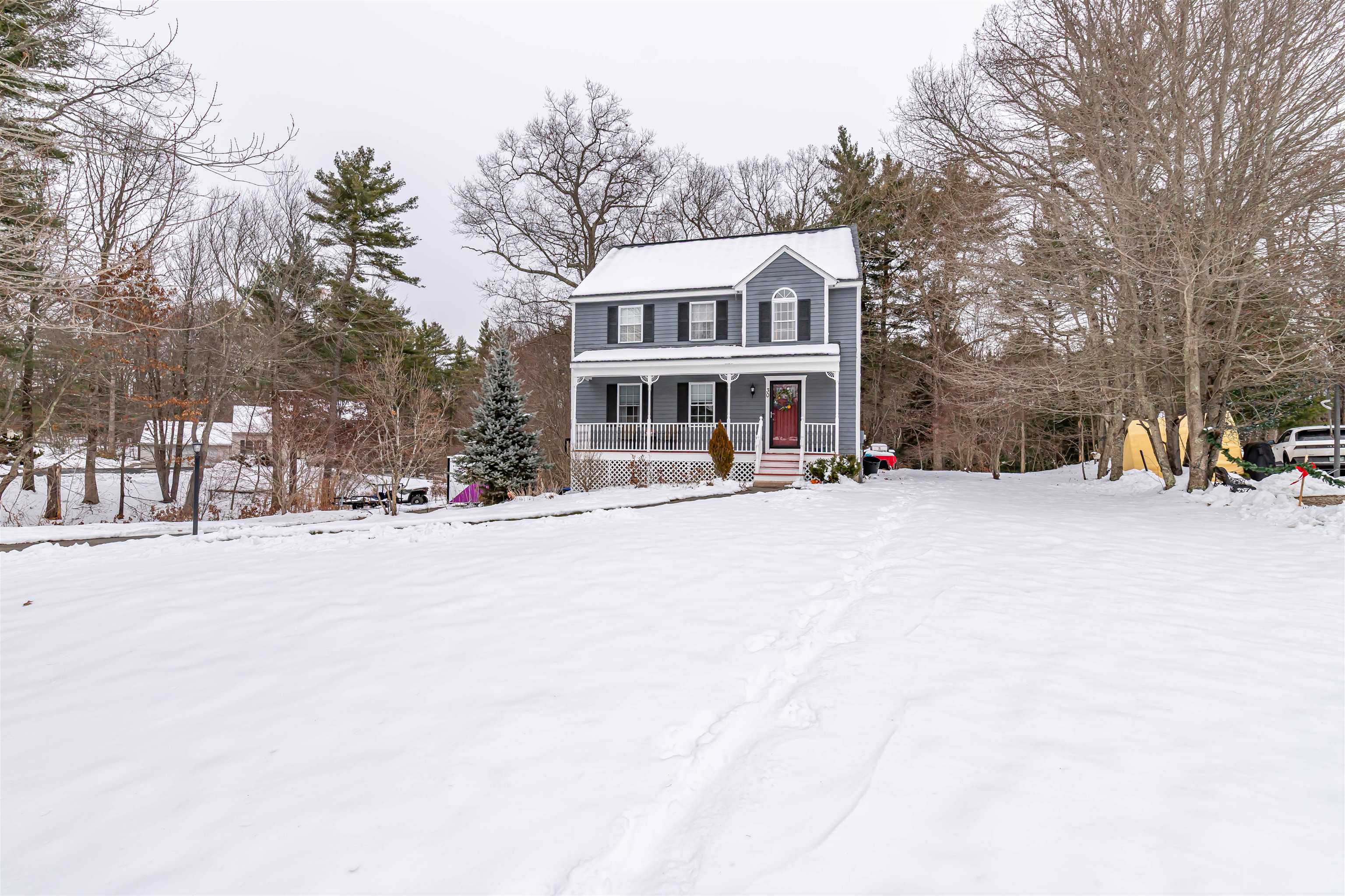 30 Pondview Drive Derry, NH 03038 - Photo 2 of 31