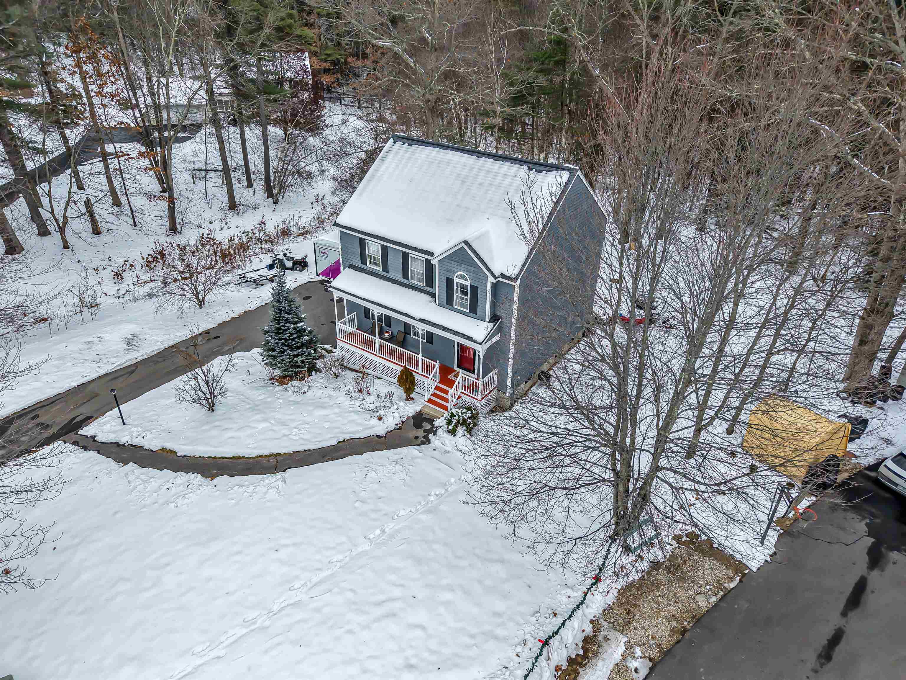 30 Pondview Drive Derry, NH 03038 - Photo 3 of 31