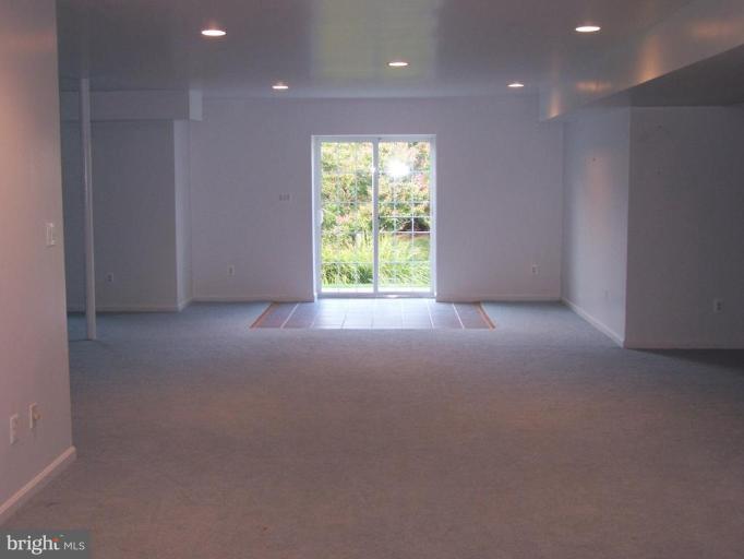 13616 Ryton Ridge Lane Gainesville, VA 20155 - Photo 20 of 30 Recreation Room