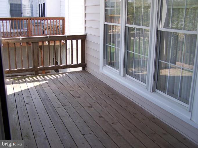 13616 Ryton Ridge Lane Gainesville, VA 20155 - Photo 6 of 30 Deck