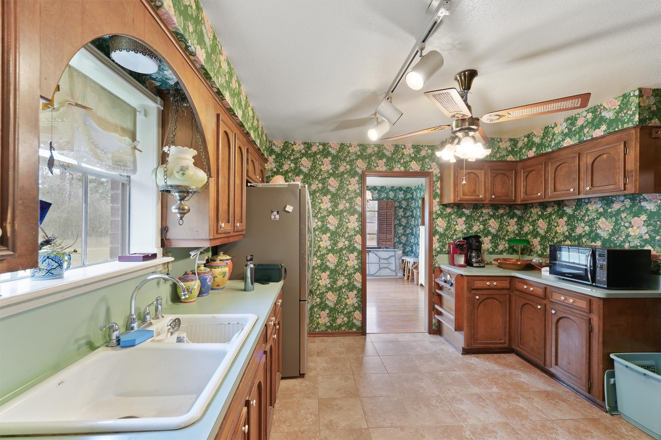 31926 Dobbin-Huffsmith Road Magnolia, TX 77354 - Photo 13 of 47 a large bathroom with a sink a large mirror and a shower