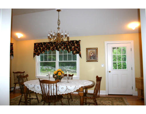 11 Old County Road Princeton, MA 01541 - Photo 6 of 9
