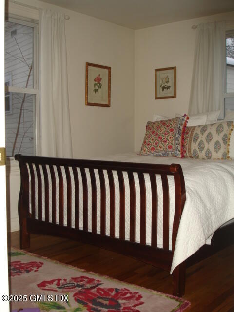 174 Davis Avenue, Unit 3A Greenwich, CT 06830 - Photo 3 of 7 a view of a black and white wall