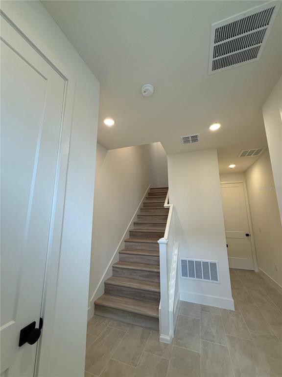 15051 Groveside Road Winter Garden, FL 34787 - Photo 9 of 41 Gallery Image 9