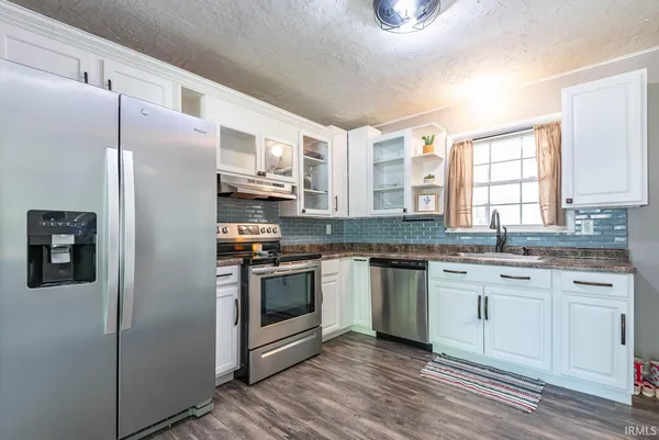 $247,500 | 2812 Eastern Avenue, Bedford, IN 47421