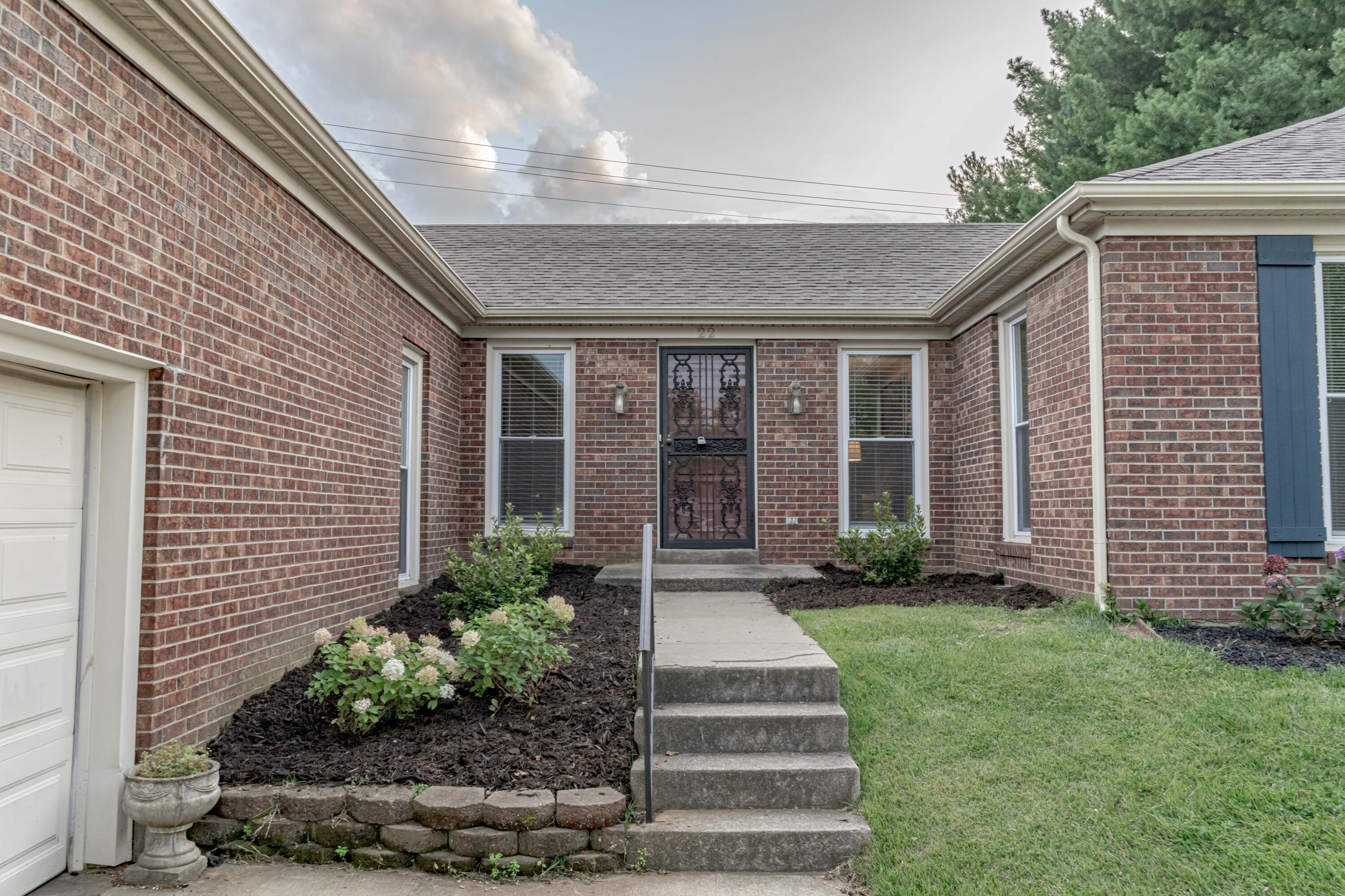 22 Ryswick Lane Frankfort, KY 40601 - Photo 2 of 57 DSC01037