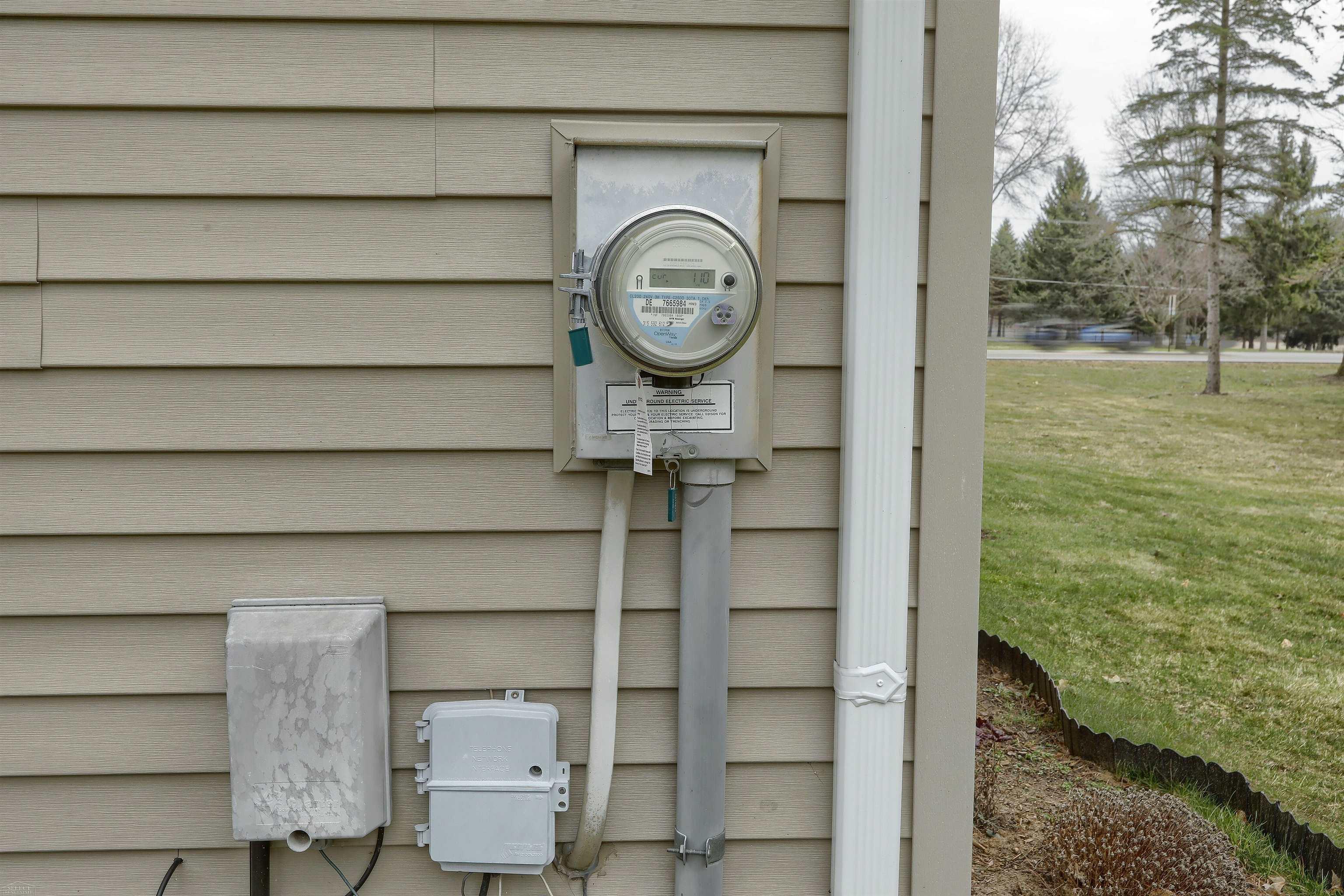321 Myers Road Lapeer, MI 48446 - Photo 33 of 33 50203400-3d1a1f10-6d66-4f1b-9e5a-18fdee6493cc.JPG