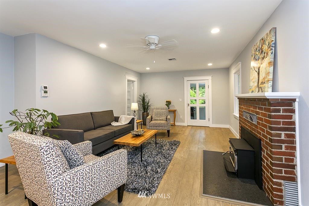 402 Smeltzer Road Gold Bar, WA 98251 - Photo 4 of 24 Gallery Image 4