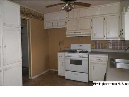 1632 New Bethel School Road Warrior, AL 35180 - Photo 4 of 10