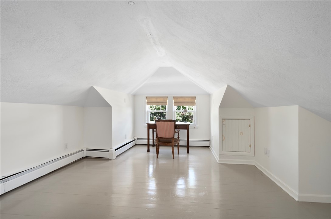 229 6th Street Providence, RI 02906 - Photo 37 of 46