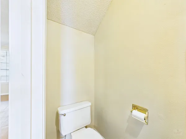$1,875 | 2300 Leon Street, Unit 204, Austin, TX 78705