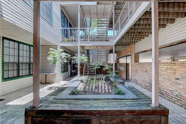 a view of house with staircase
