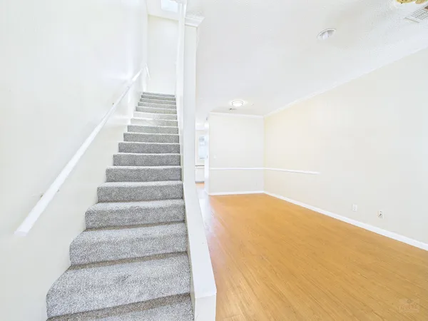 $1,875 | 2300 Leon Street, Unit 204, Austin, TX 78705