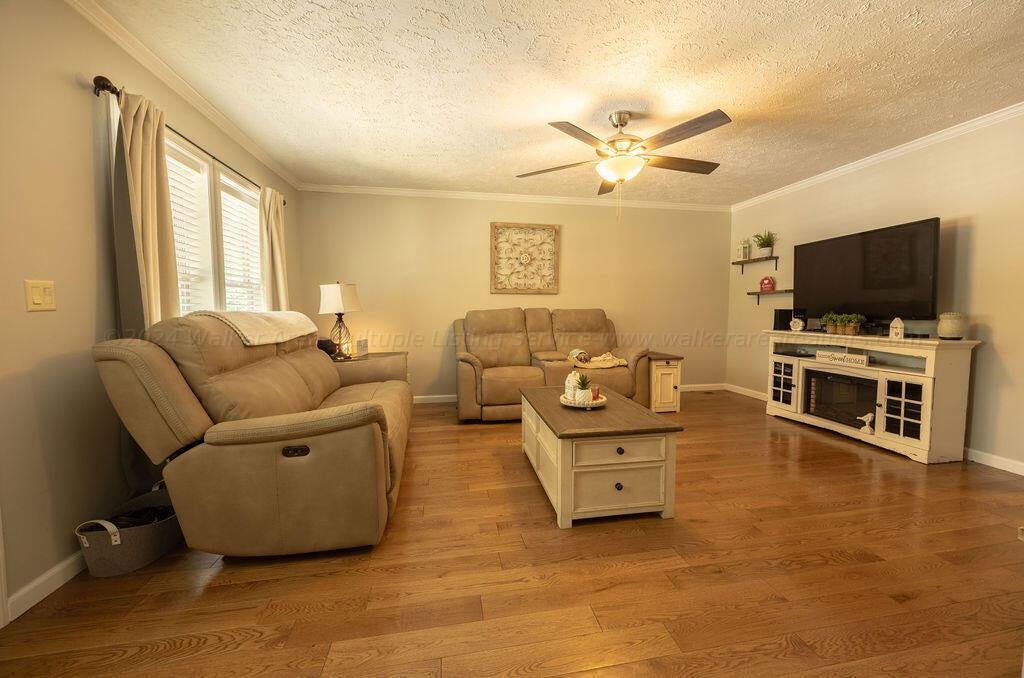 64 Eastwood Road Jasper, AL 35501 - Photo 3 of 29 Gallery Image 3