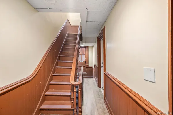 a view of entryway