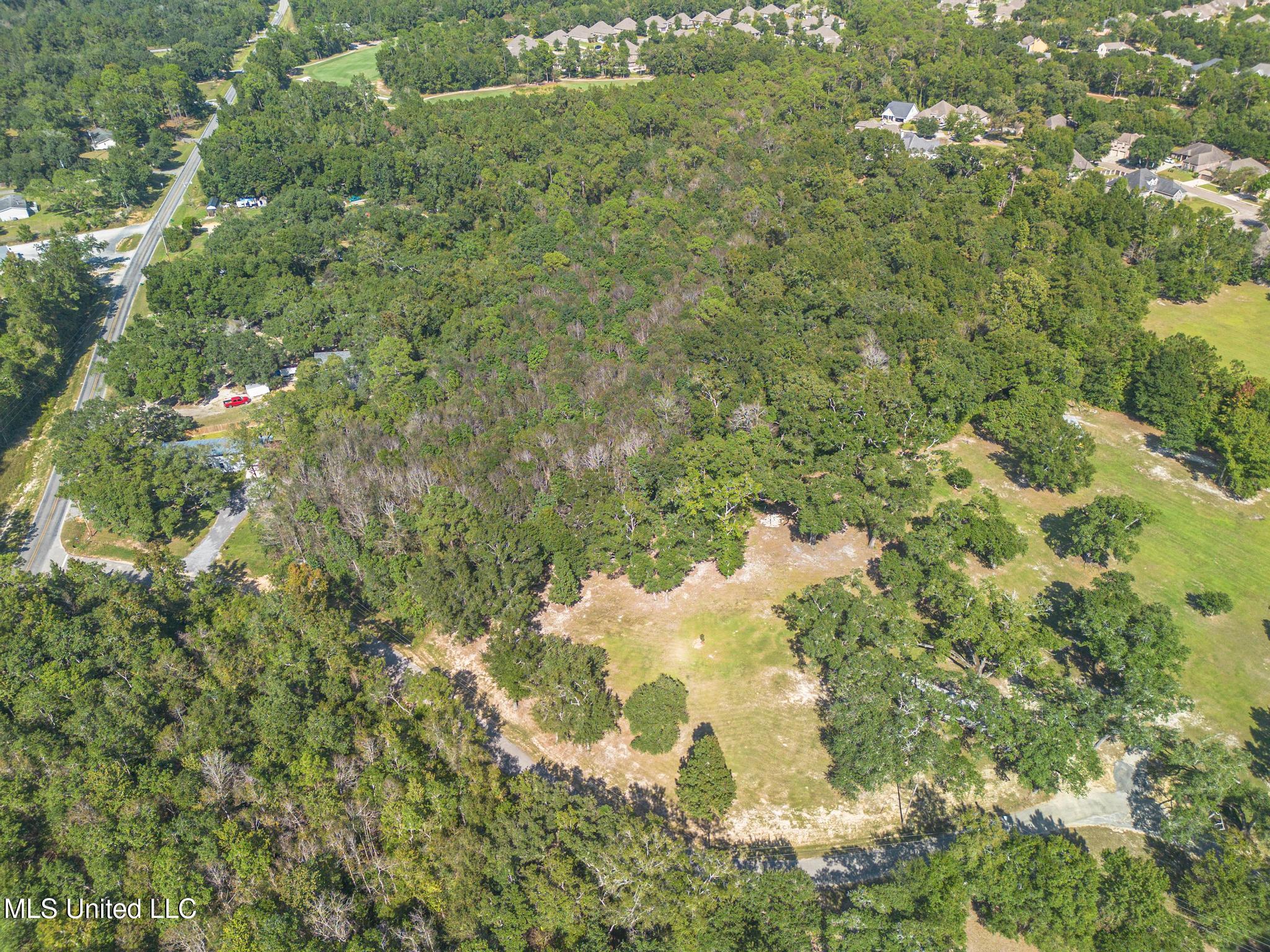 Mahoney Dr Pass Pass Christian, MS 39571 - Photo 4 of 9 Mahoney-11