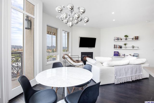 $1,200,000 | 656 Caruso Avenue, Glendale, CA 91210