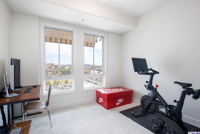 $1,200,000 | 656 Caruso Avenue, Glendale, CA 91210