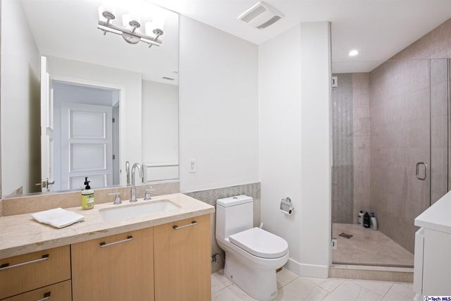 $1,200,000 | 656 Caruso Avenue, Glendale, CA 91210