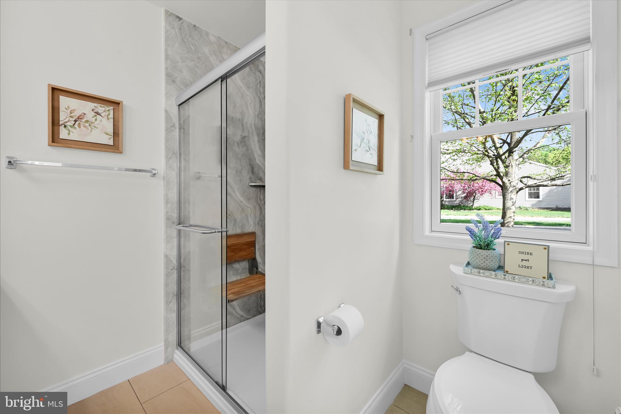 1029 Alden Way Lebanon, PA 17042 - Photo 31 of 59 a bathroom with a toilet sink and tub