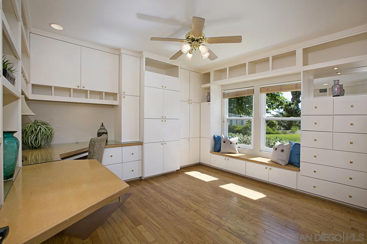 16256 Country Day Road Poway, CA 92064 - Photo 12 of 24