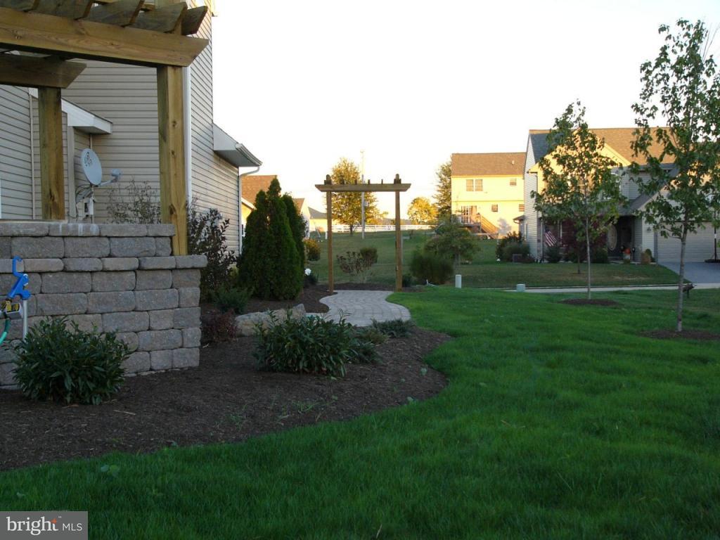 143 Village Square Drive Marietta, PA 17547 - Photo 18 of 25 Gallery Image 18