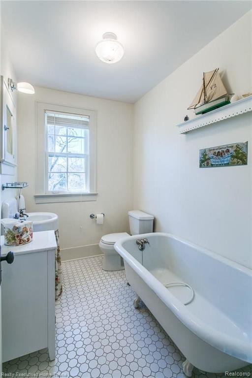 4655 Lakeshore Road Lexington, MI 48450 - Photo 33 of 40