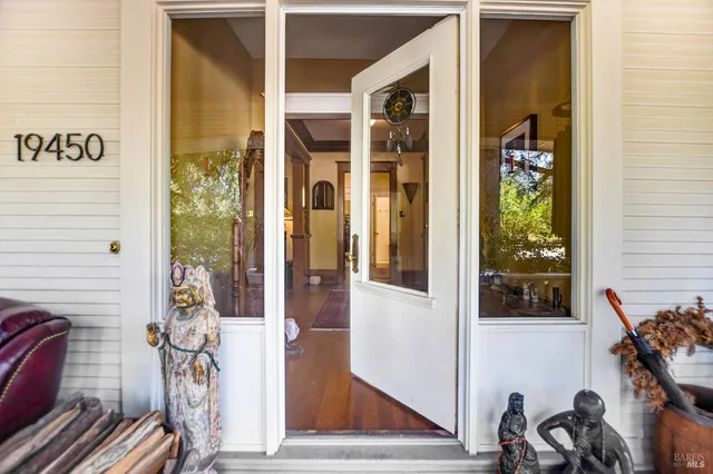 $2,495,000 | 19450 Old Winery Road, Sonoma, CA 95476