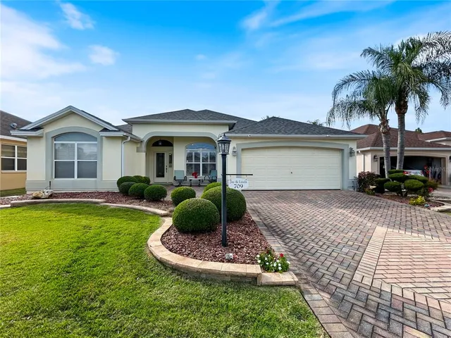 $569,000 | 709 Haynesville Way, The Villages, FL 32162