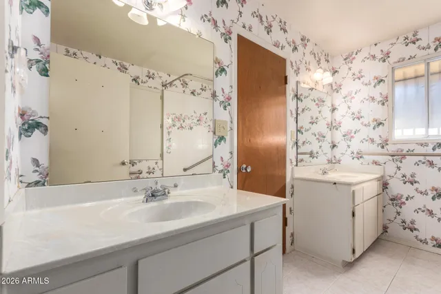 $584,900 | 650 East Malibu Drive, Tempe, AZ 85282