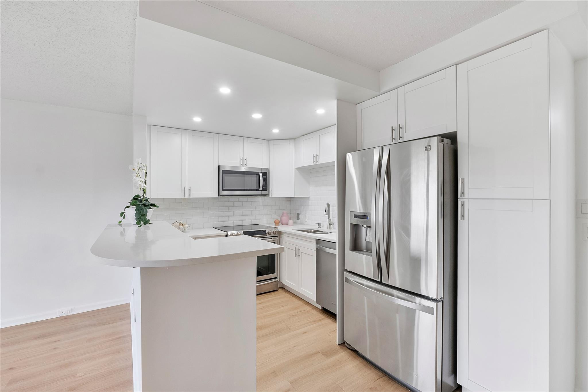 457 Mansfield I, Unit 457 Boca Raton, FL 33434 - Photo 2 of 15 Photo 1