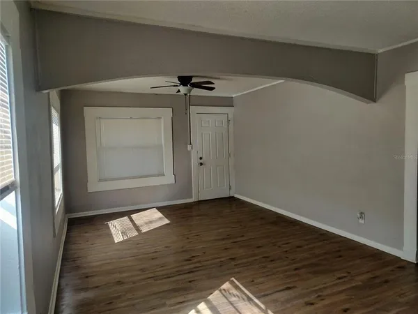 $1,175 | 426 E Street, Lake Wales, FL 33853